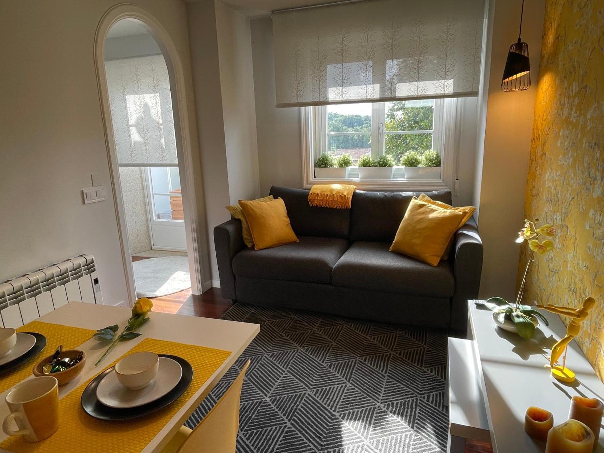Yellow Home Santiago de Compostela Exterior photo